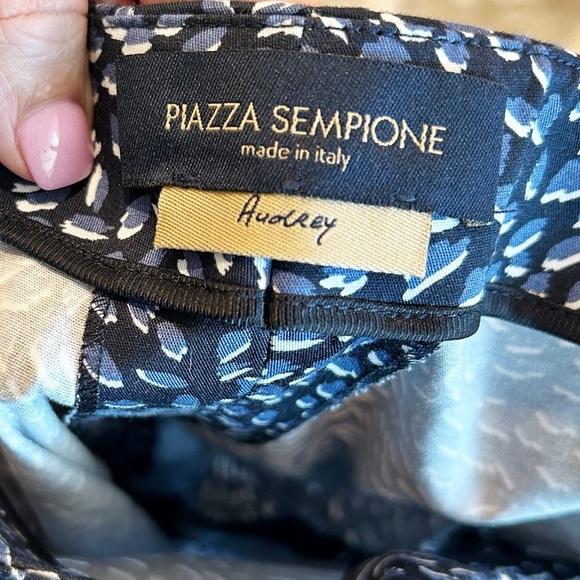 Piazza Sempione Blue and White Patterned Pants Size 10 - Picture 9 of 13